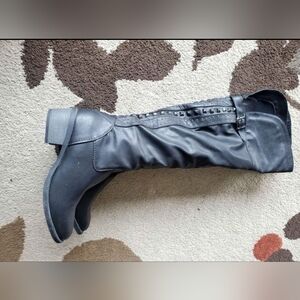 Women's black tall boots